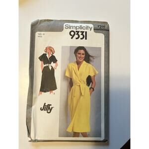 VTG 70's Simplicity Pattern 9331 Front Wrap Dress Kimono Sleeves Size 12 UNCUT